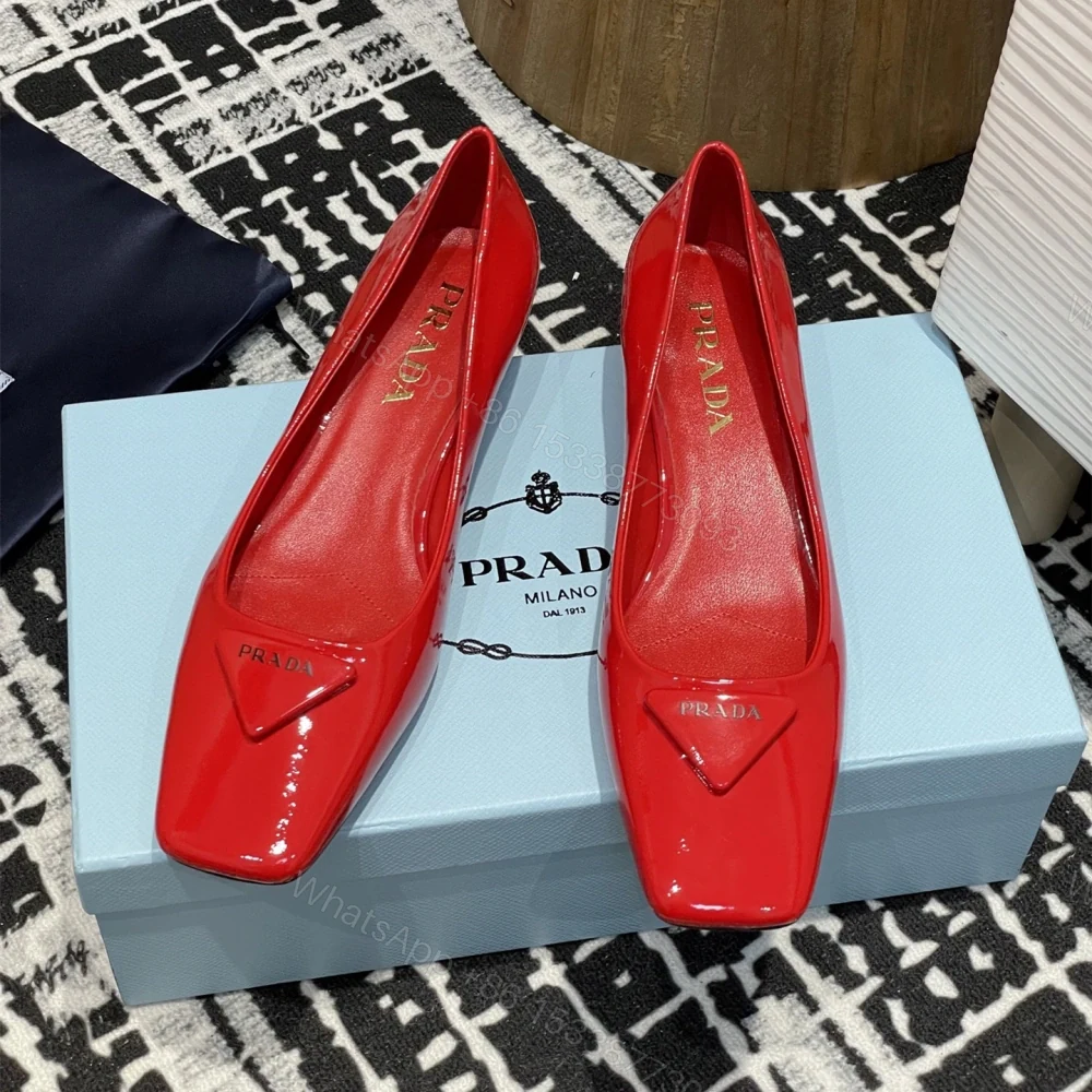 View 3 of 高仿Prada*1l628M方頭粗跟單鞋3.5CM紅色免檢版