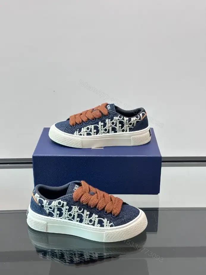 View 8 of DIOR B33 SPIN SNEAKERS BLUE DENIM WITH BLUE AND BEIGE RAFFIA-EFFECT OBLIQUE DENIM – CD204