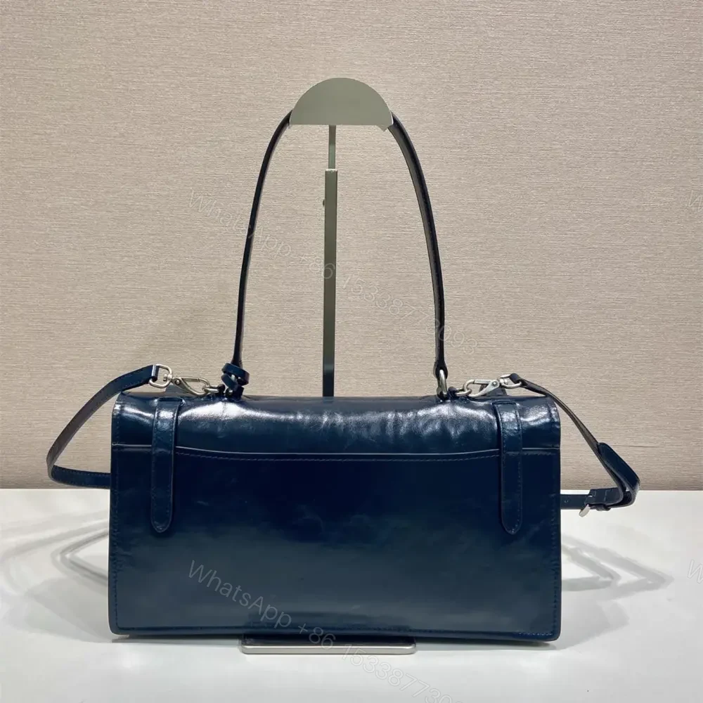 View 2 of 高仿Prada*1BN026筆筒包單肩包黑色中號免檢版