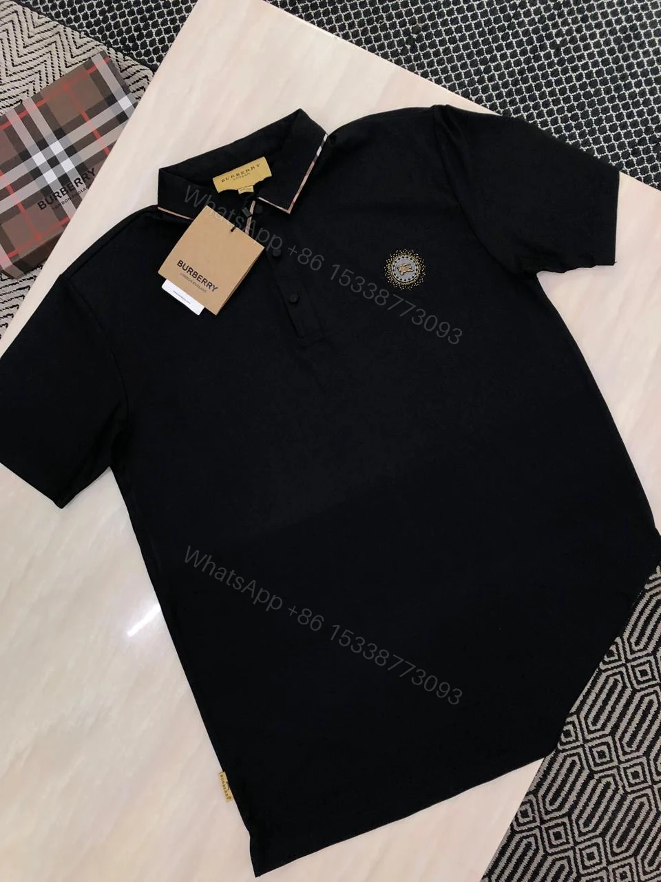 View 3 of FIRST COPY BURBERRY VERY EXCLUSIVE POLOS T-SHIRT