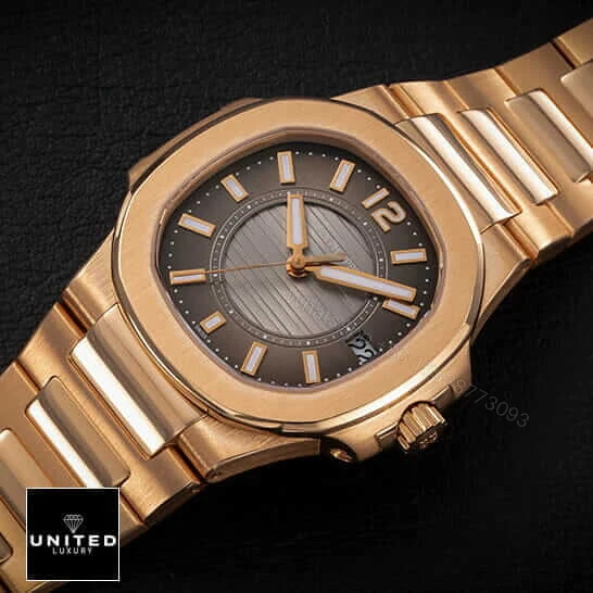 View 4 of Patek Philippe Nautilus 7011/1R-010 Replica