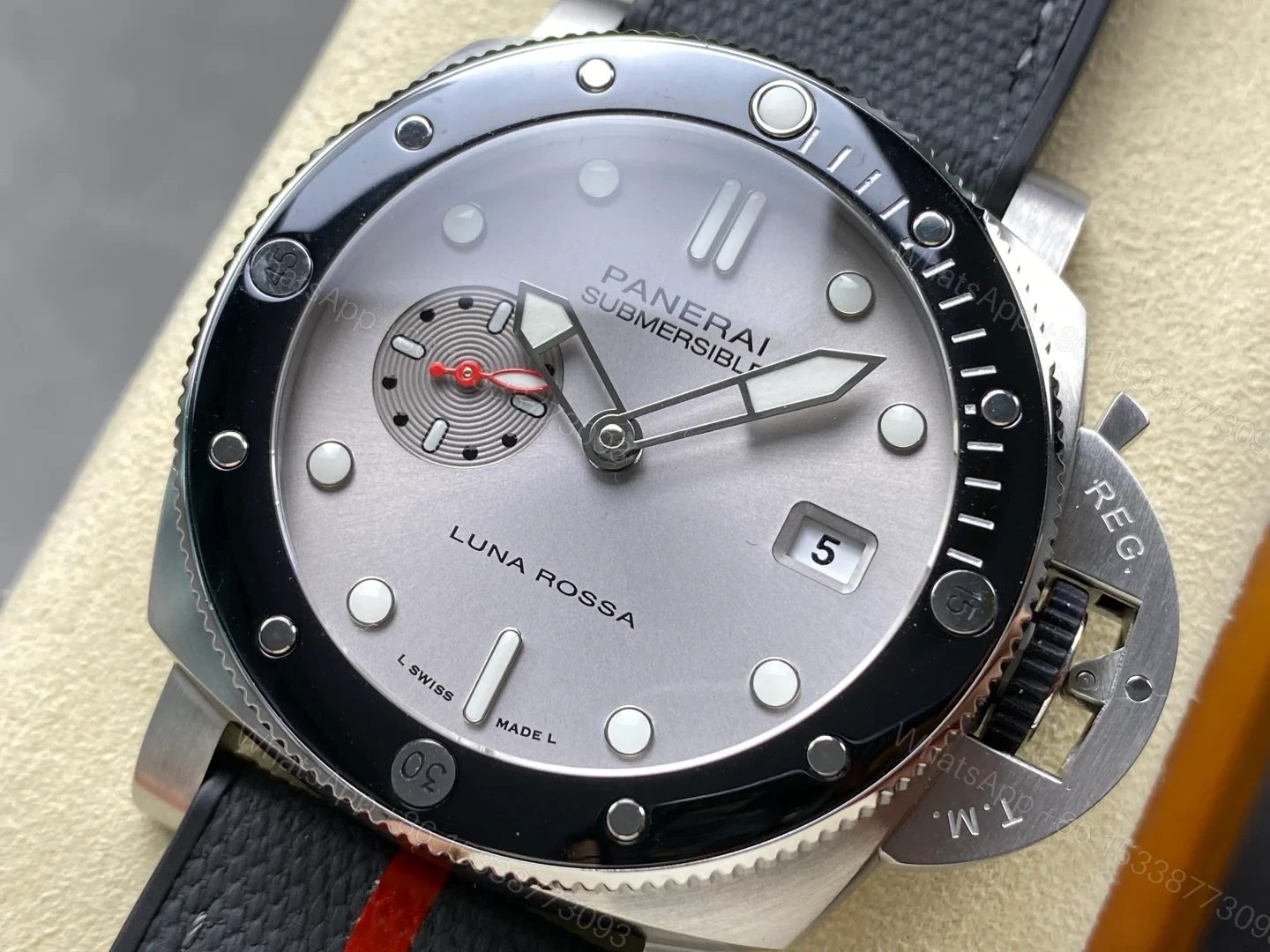 View 3 of Panerai Submersible QuarantaQuattro Luna Rossa Grey Dial PAM01681