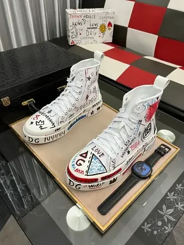 Dolce & Gabbana White Multicolor Graffiti Portofino Sneakers — view 1