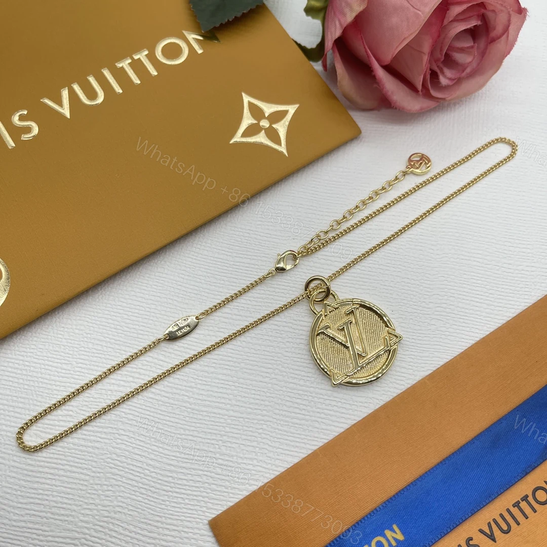 EN – Lux LV Necklaces 064 — view 1