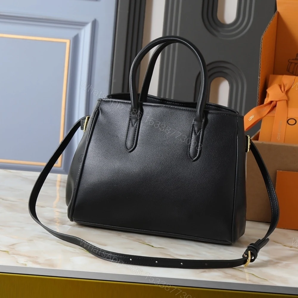 View 3 of Louis Vuitton Vendome PM Black 28Cm M26502