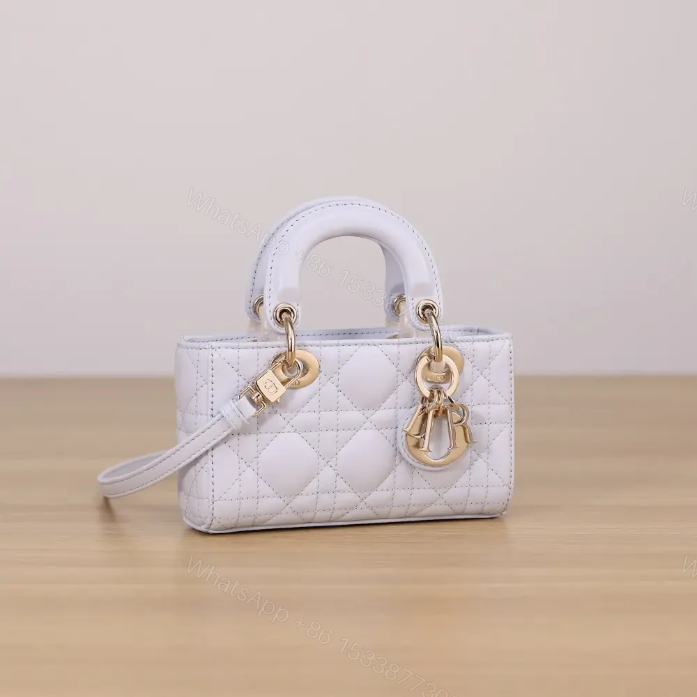 View 8 of 高仿Dior*LadyDJoy系列S0910M26Z小羊皮戴妃包藍色Mini免檢版