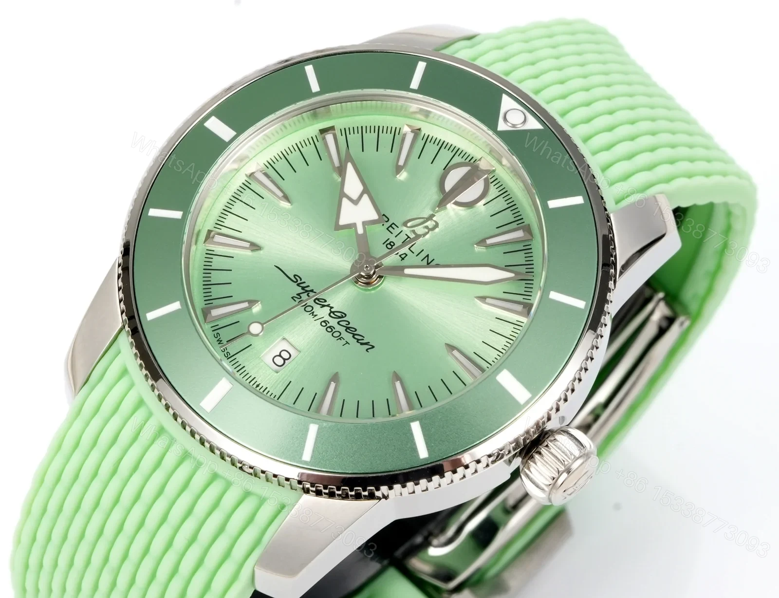View 5 of Breitling Superocean Heritage B31 Automatic 36 Stainless Steel Green Dial Rubber A10390361L1S1