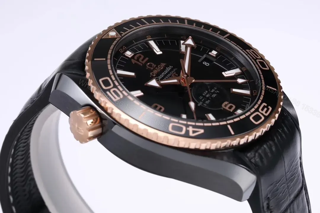 View 6 of Omega Seamaster Diver 300M Master Co-Axial 43 Stainless Steel Sedna Gold Black Dial&Rubber 210.22.42.20.01.002
