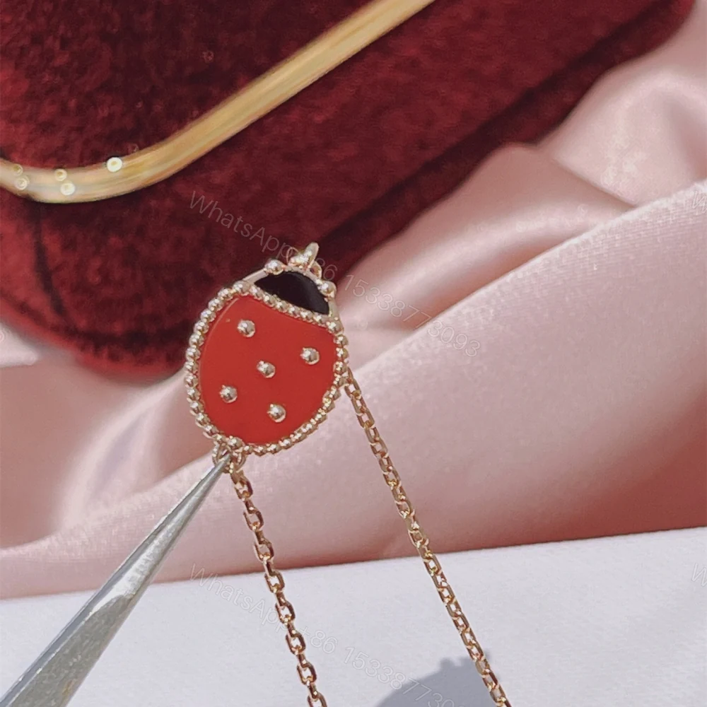 View 6 of 高仿首飾VanCleef&Arpels*RP7R000瓢蟲玫瑰金手鏈