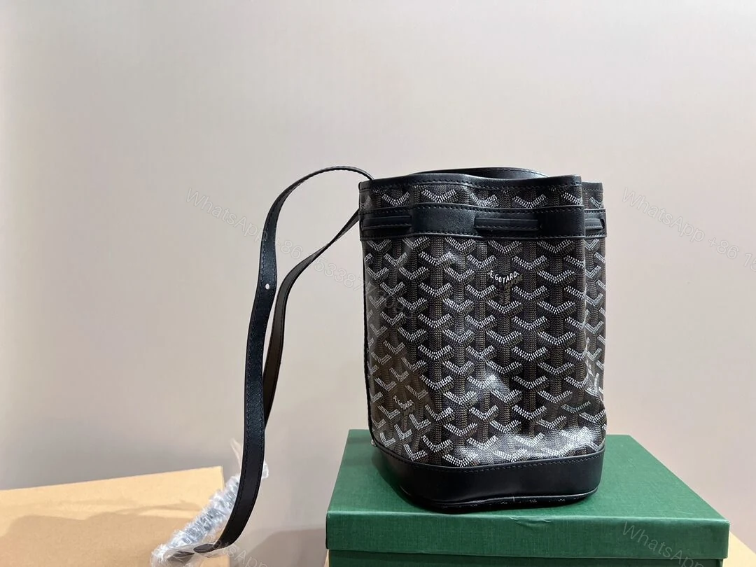 View 4 of GOYARD GOYARDINE PETIT FLOT BUCKET BAG BLACK 23CM PEFLOTPMLTY01CL01P