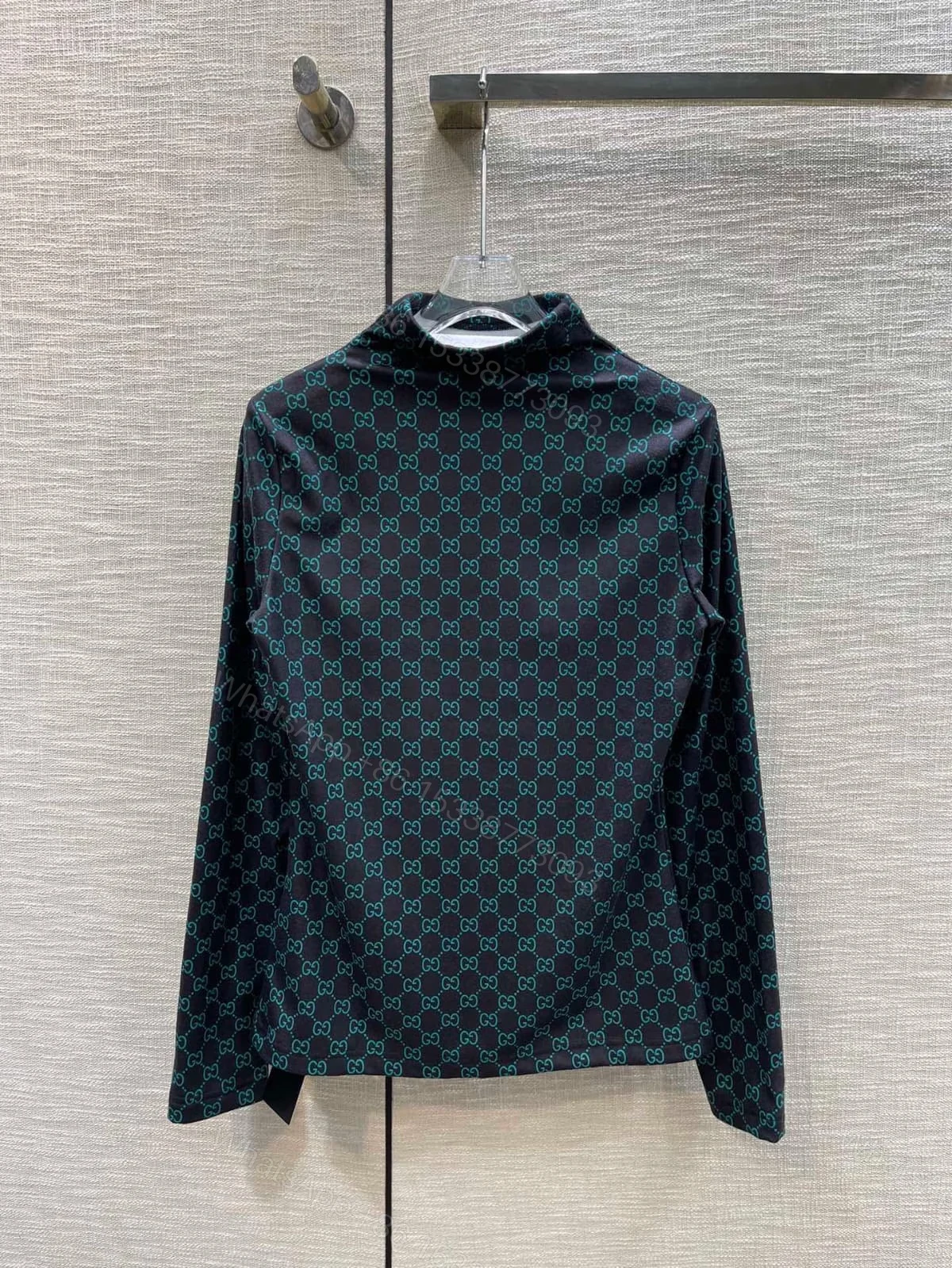 GUCCI — view 1