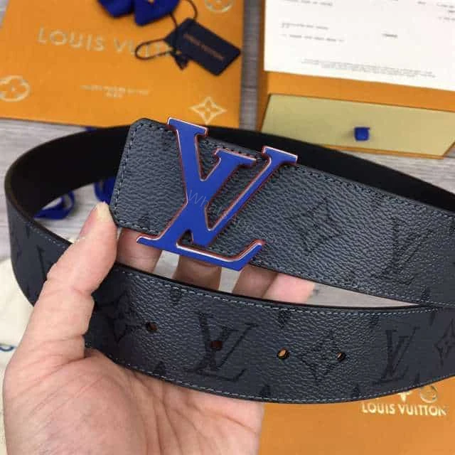View 5 of LOUIS VUITTON INITIALES 40MM REVERSIBLE MONOGRAM CANVAS BELT – B86