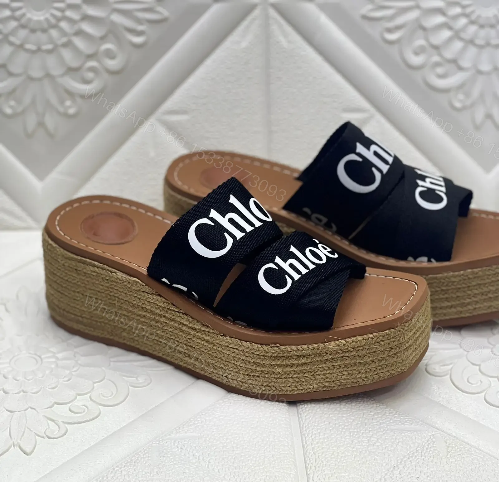CHLOE — view 1