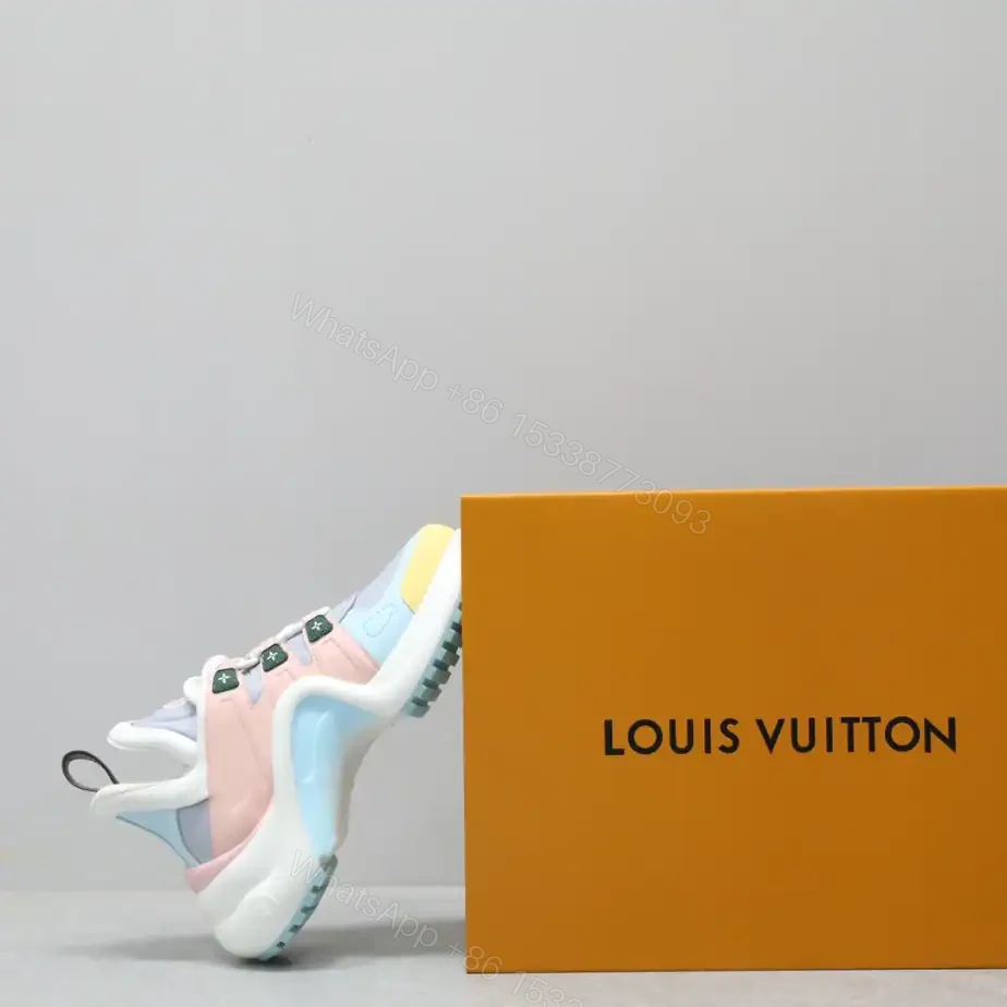 View 6 of LV ARCHLIGHT SNEAKER – LSVM024
