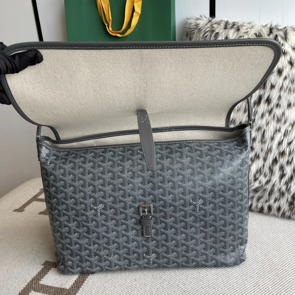 View 8 of 高仿Goyard*Capetien系列CAPETID郵差包灰色中號免檢版