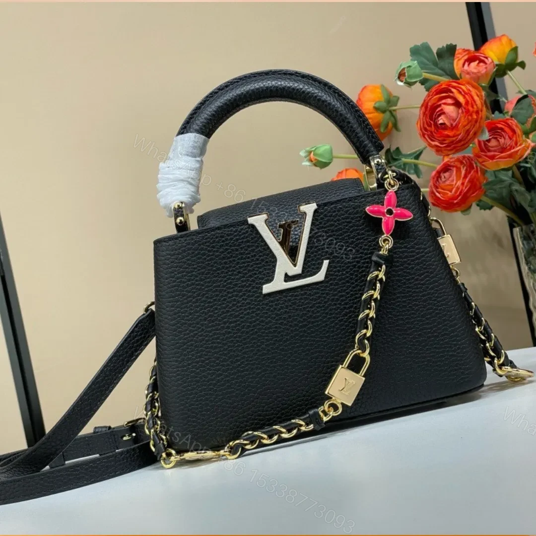Louis Vuitton LV Capucines BB Black Cowhide Leather Handbags 21x14x8cm — view 1