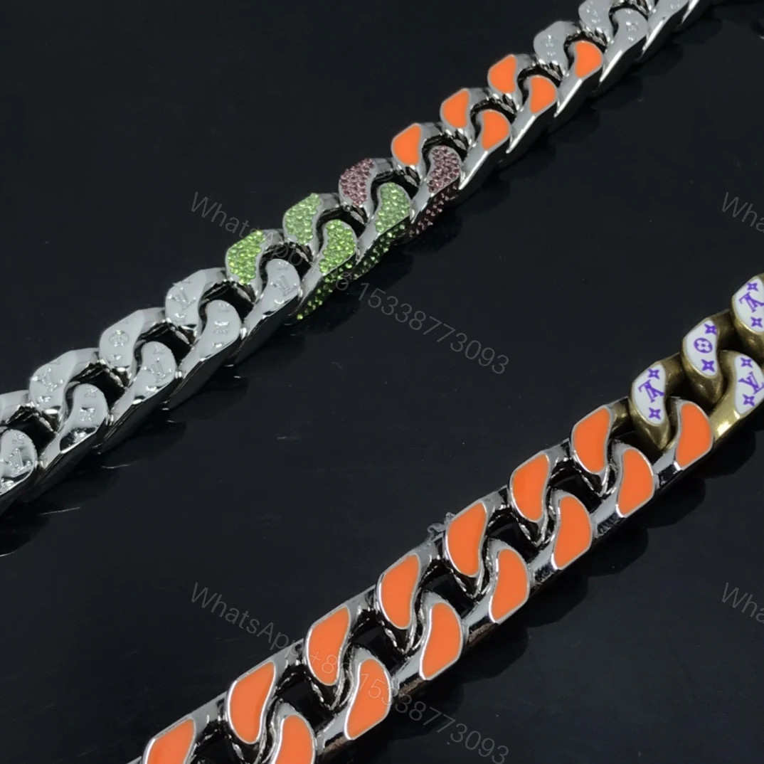 View 3 of EN – Lux LV Necklaces 056