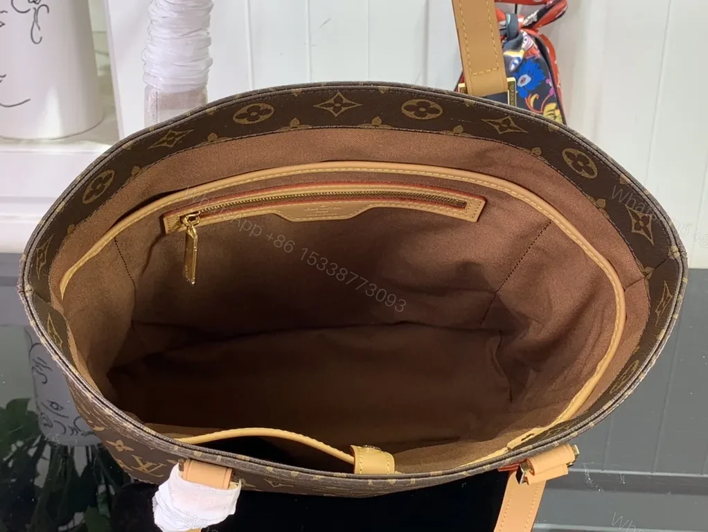 View 6 of Iconic Monogram Tote: Timeless Everyday Luxury Bag