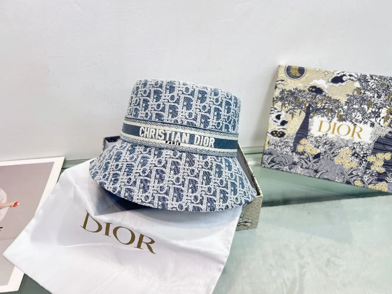 Patterned Visor Hat – Luxurious, Structured, All-Day Comfort — view 1