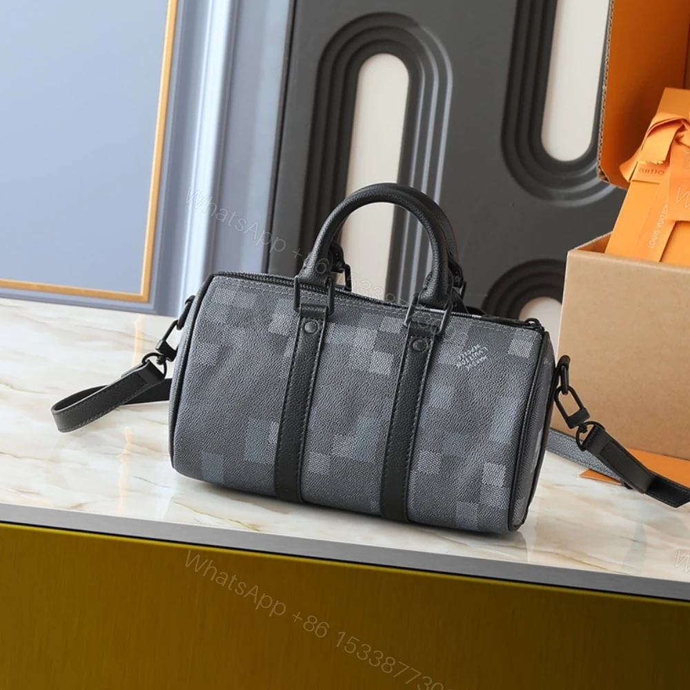 View 4 of Louis Vuitton Keepall Bandoulière 25 Black 25Cm M14919