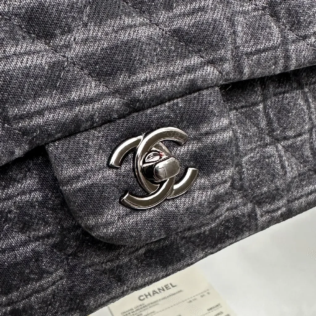 View 7 of Quilted Crossbody Bag: Chic, Structured, Everyday Luxury