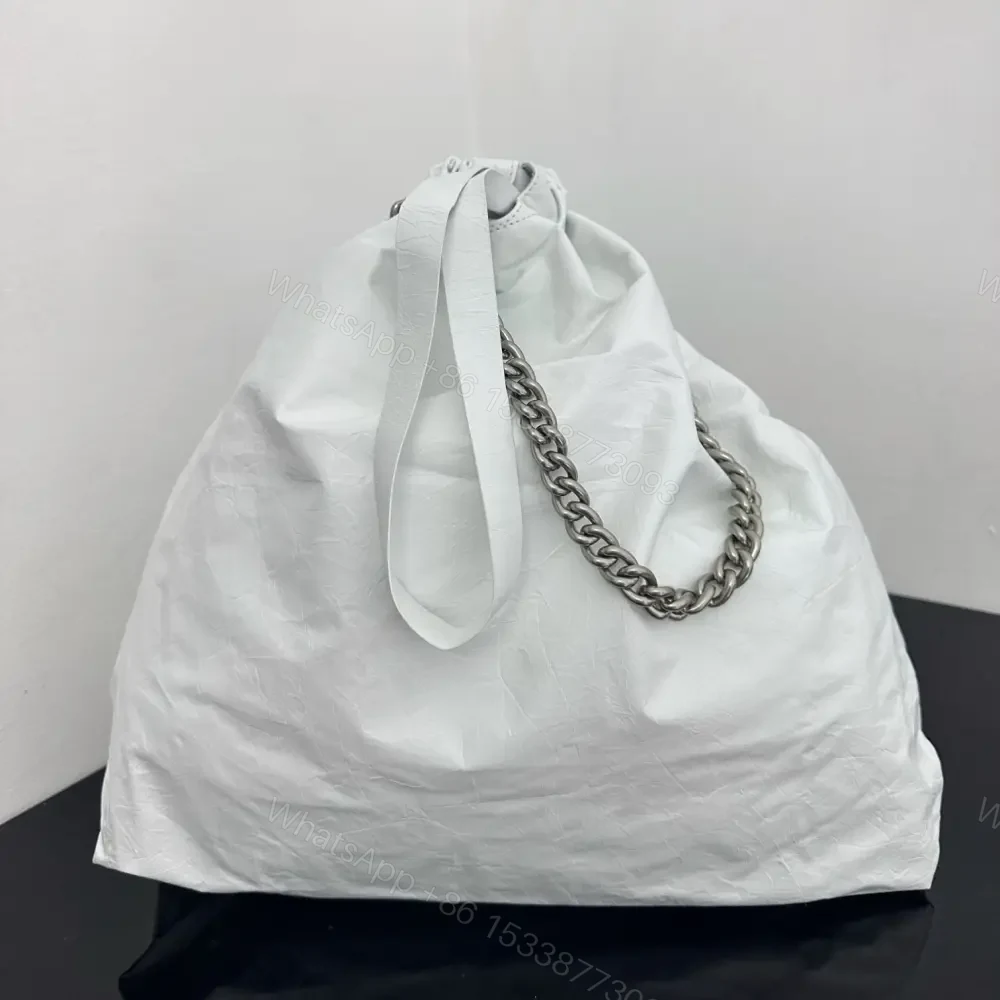 View 2 of 高仿Balenciaga2023Crushtote褶皺牛皮手拎袋大號