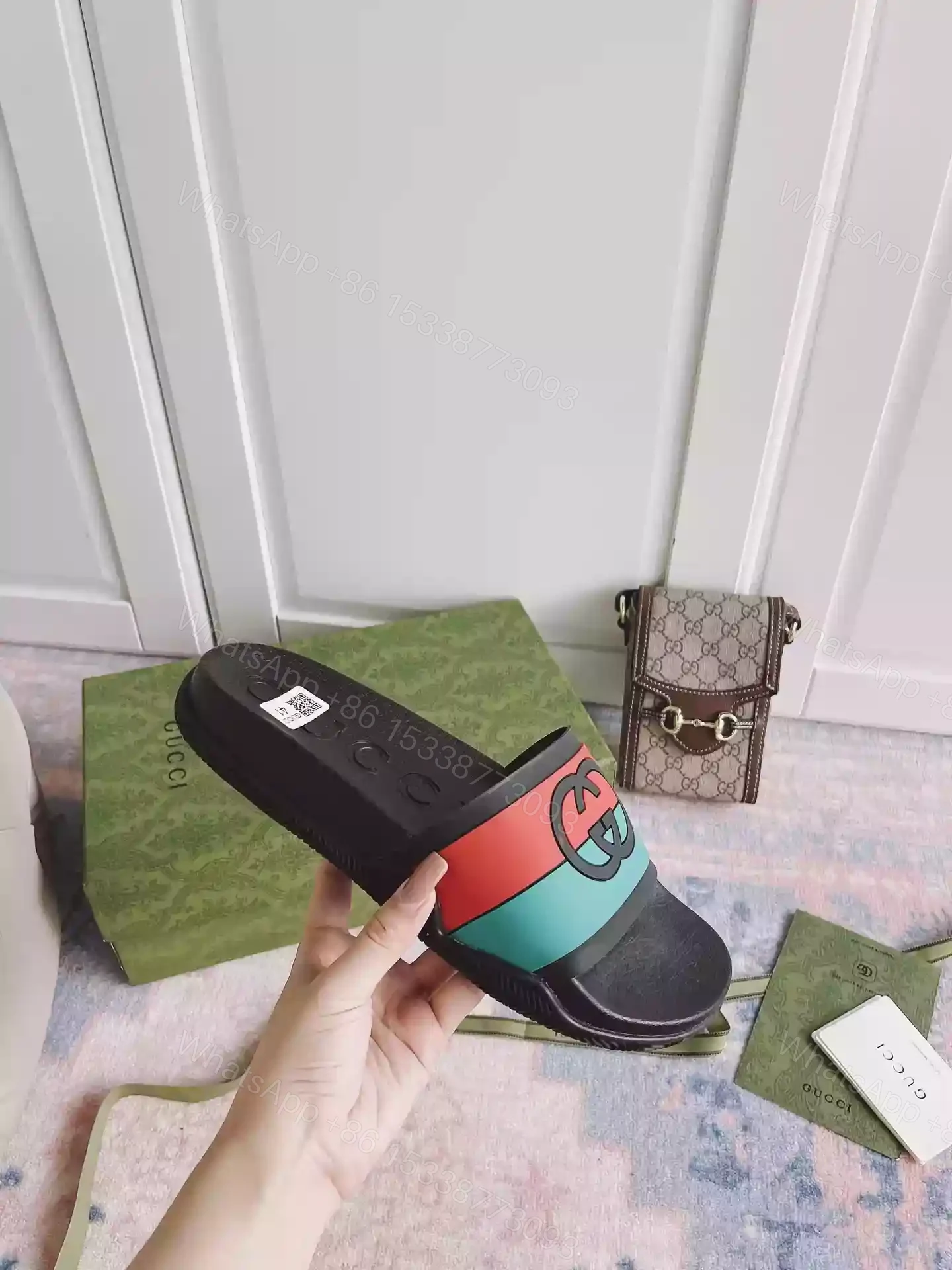 View 4 of GUCCI SLIPPERS – SDG035