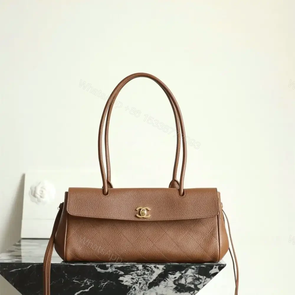 高仿Chanel*26S系列AS6288粒面小牛皮單肩包棕色免檢版 — view 1