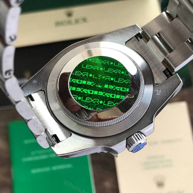 View 4 of Rolex Submariner Silver Black 40mm Automatic