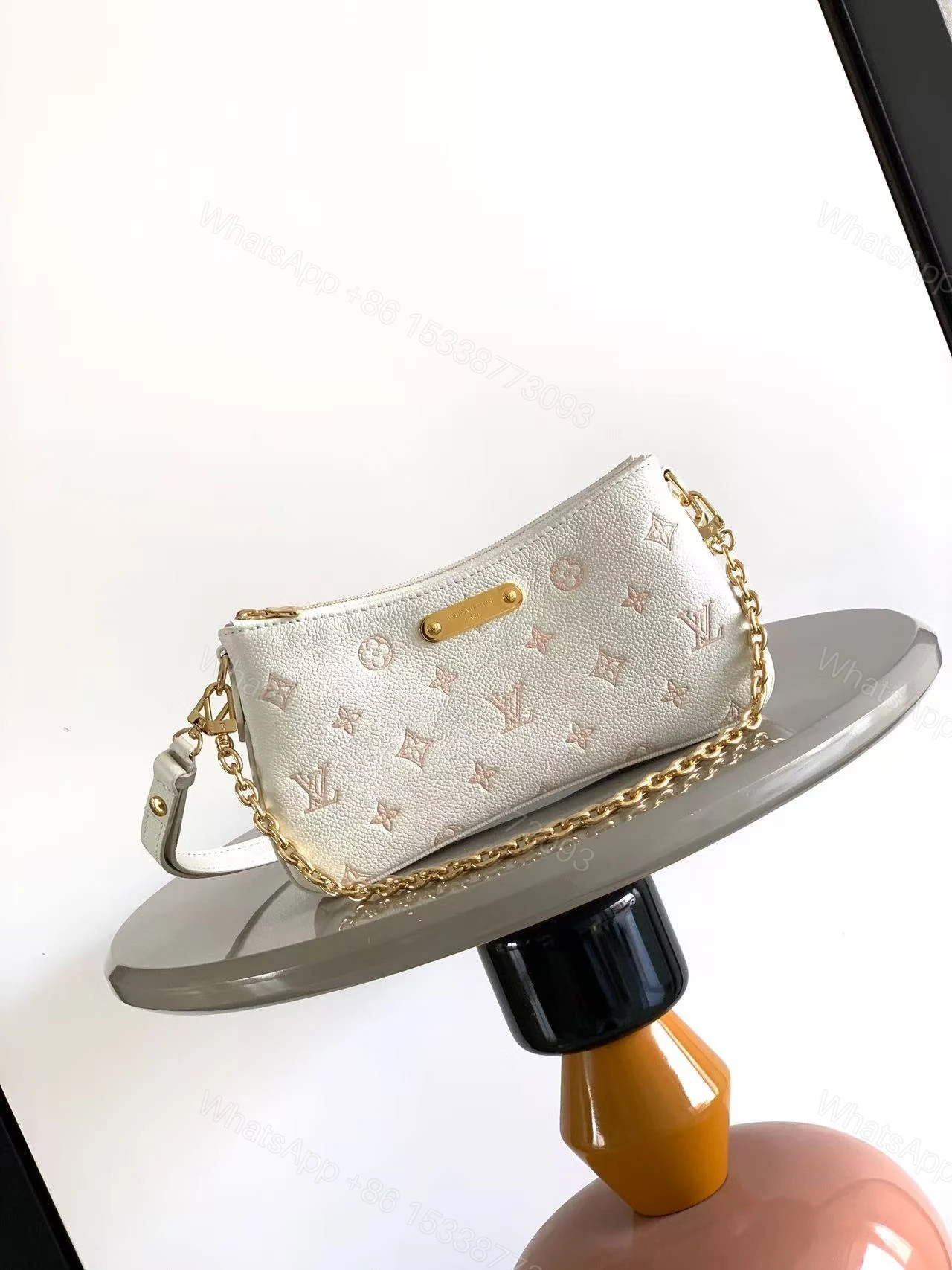 LV 公分 女款 鏈條腋下包 白色壓紋皮革 優雅百搭款 — view 1
