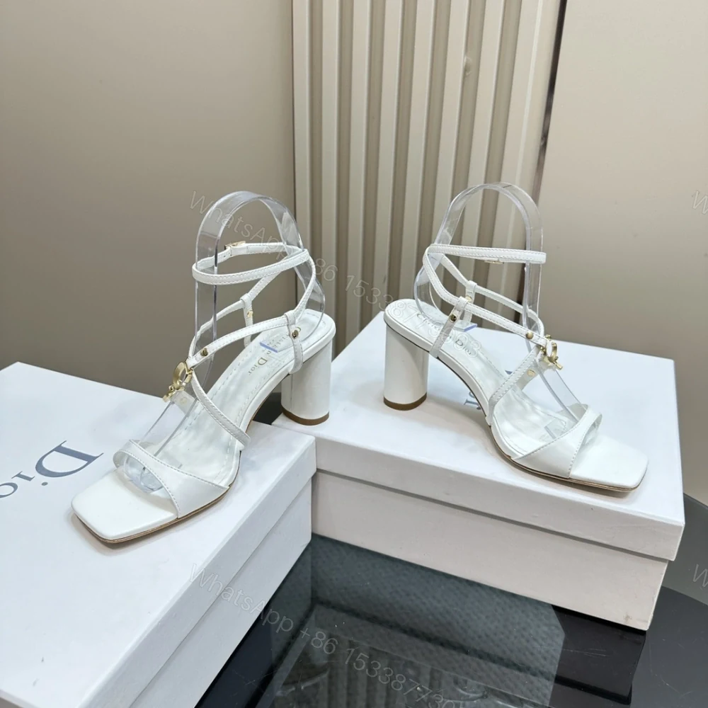 View 5 of 高仿Dior*Cest系列KCO066金屬配飾露趾高跟涼鞋白色8CM免檢版