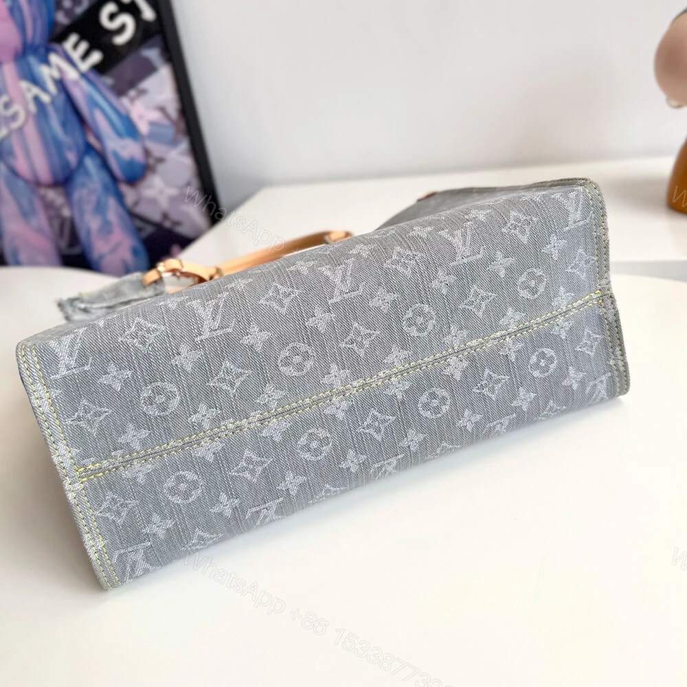 View 5 of LV OnTheGo MM Bag(HIGH-END GRADE)