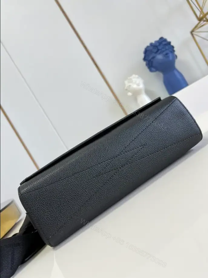 View 7 of LOUIS VUITTON TAKEOFF MESSENGER – LBV411