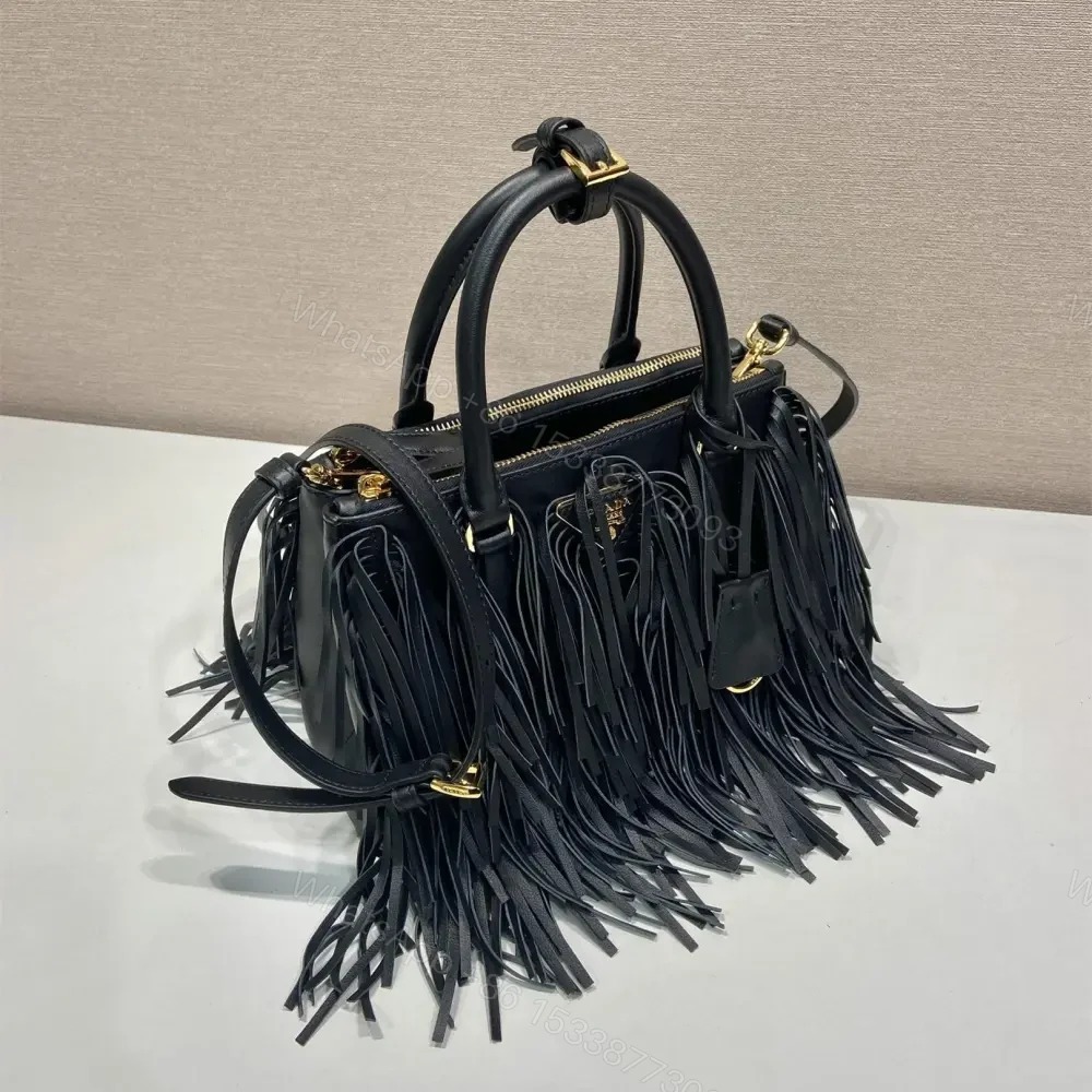 View 4 of 高仿Prada*Gaalleria系列1BA986流蘇包黑色小號免檢版