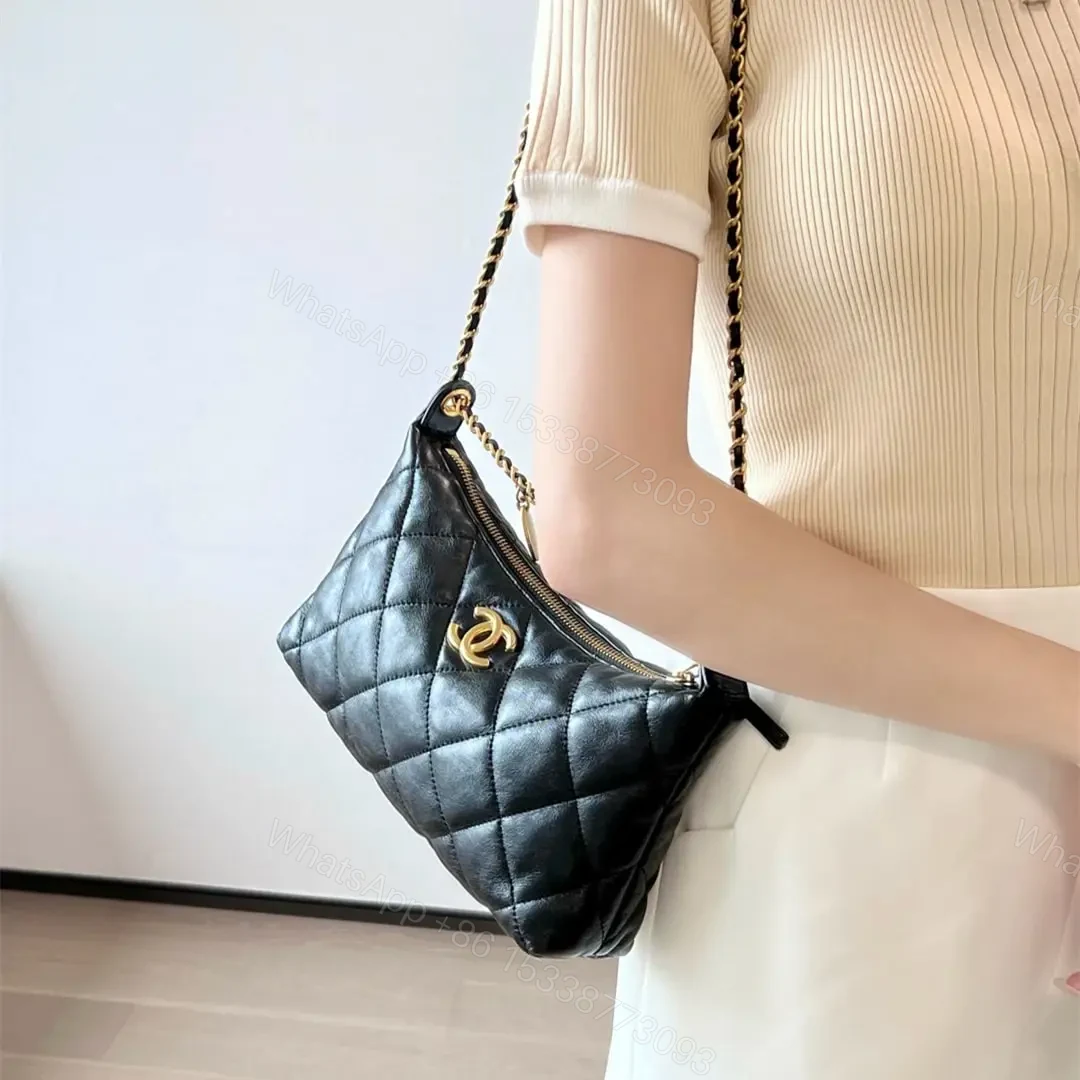 View 22 of 高仿Chanel*25S系列AS5528小羊皮腋下包黑色免檢版