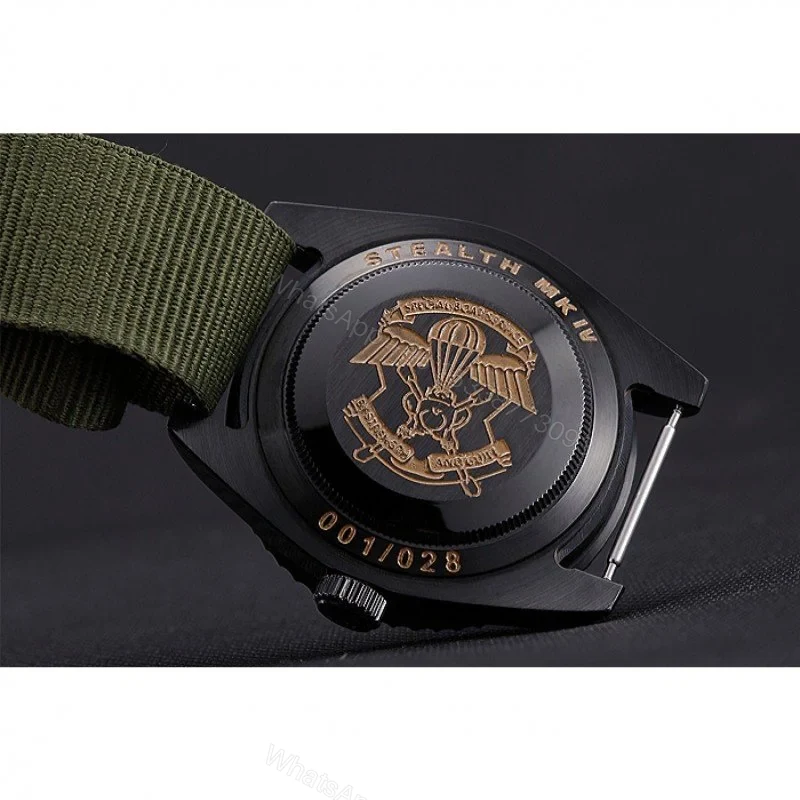 View 8 of Replica Rolex Submariner Black Dial 621995