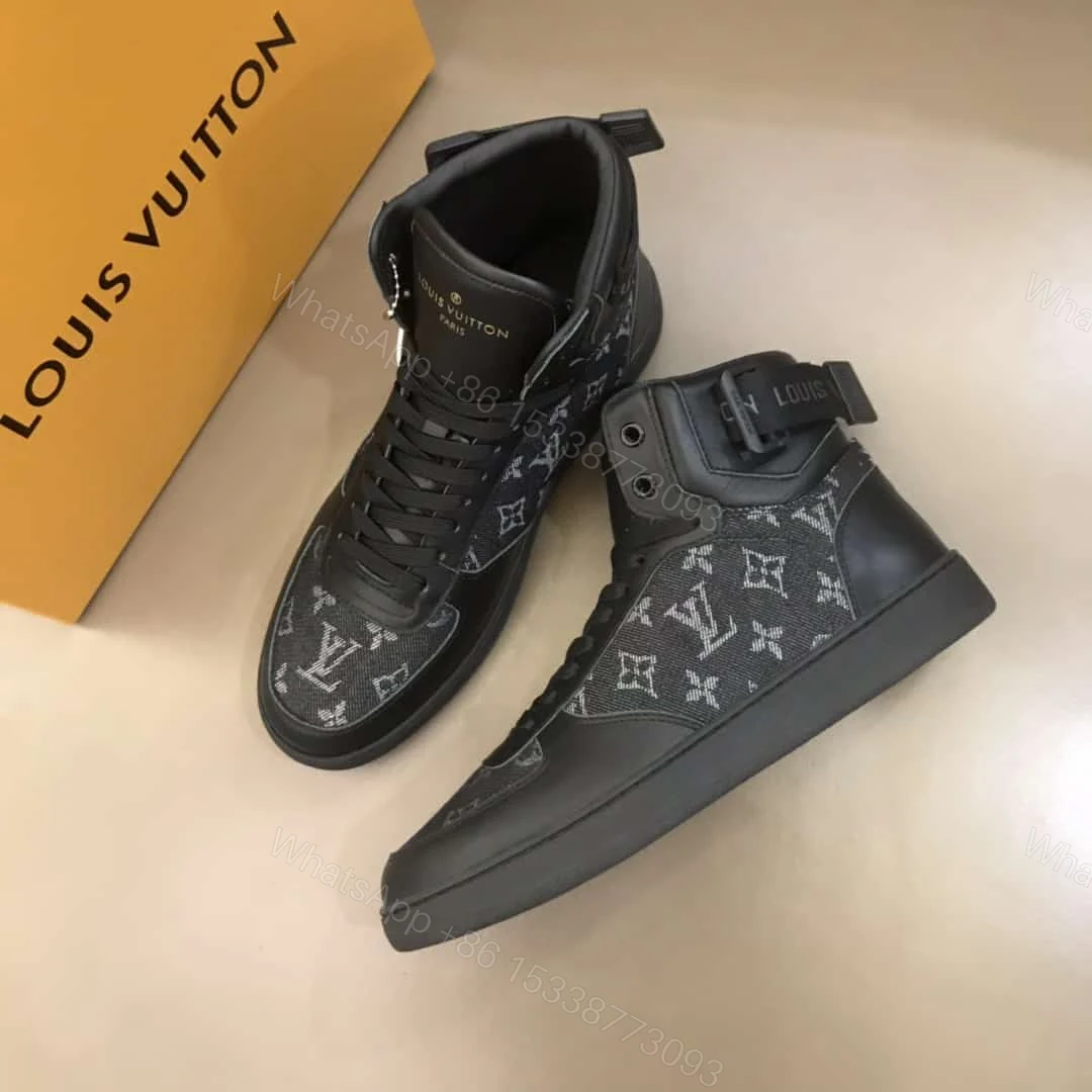 View 4 of LOUIS VUITTON RIVOLI BOOTS – LV77