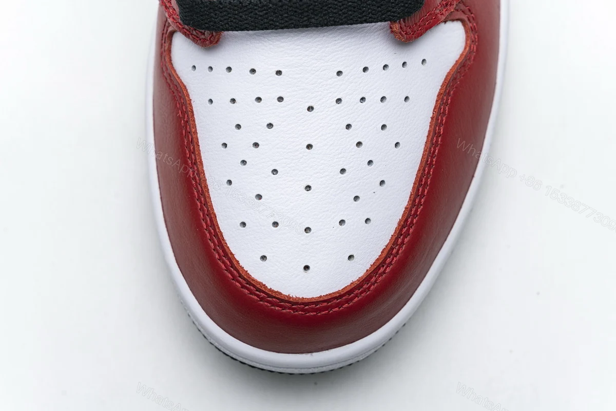 View 5 of Air Jordan 1 Retro High Satin Snake Chicago (W) CD0461-601