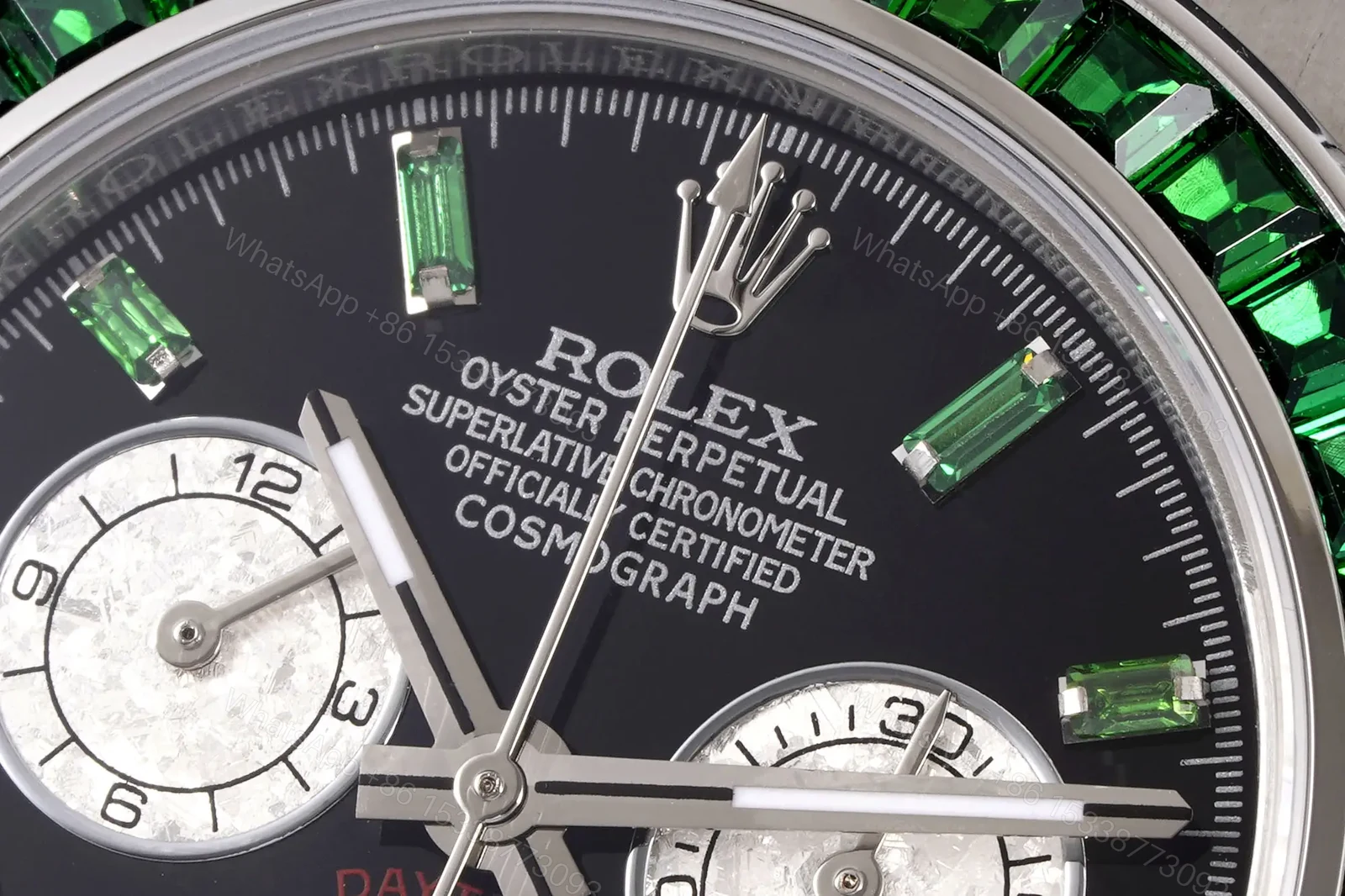 View 4 of Dazzling green diamond daytona replica 40MM Rubber Strap Edition ROLEX-DAYTONA-GRN-DIA-RUB-40