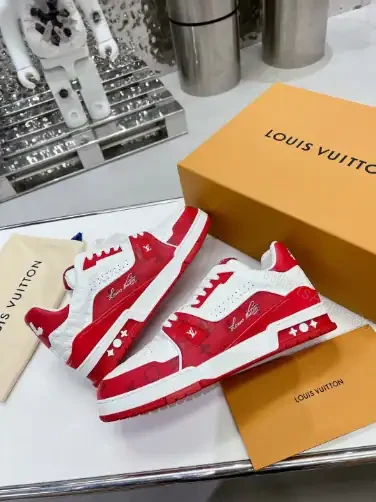 View 3 of LOUIS VUITTON TRAINE SNEAKERS IN RED – LSVT381