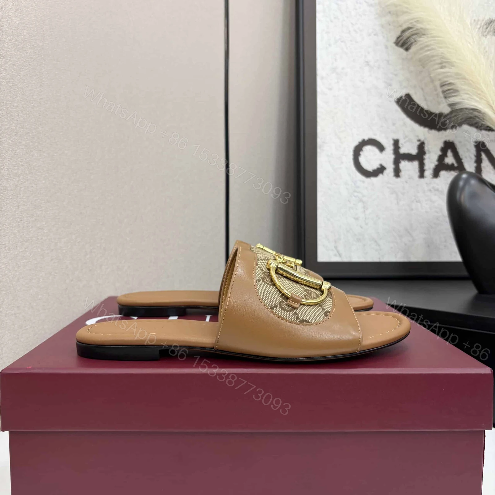 View 2 of GUCCI WOMEN’S SLIDE SANDAL WITH HORSEBIT LIGHT BROWN 834427 AAE05 2747