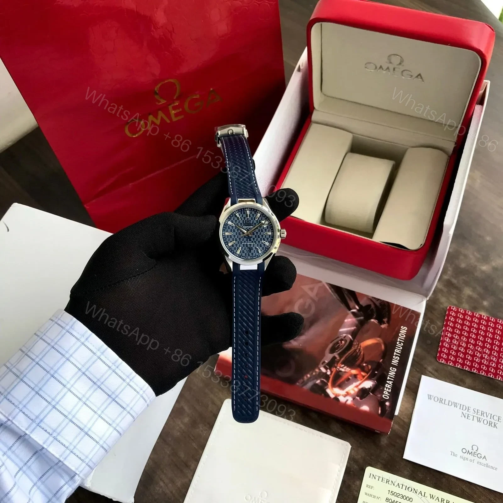 View 6 of Omega Seamaster Professional Master Chronometer