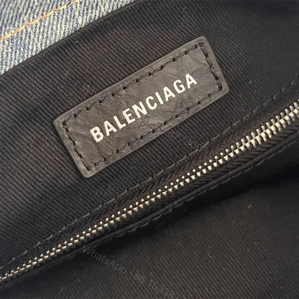 View 14 of 高仿Balenciaga2023年新款Crushtote牛仔布垃圾袋小號