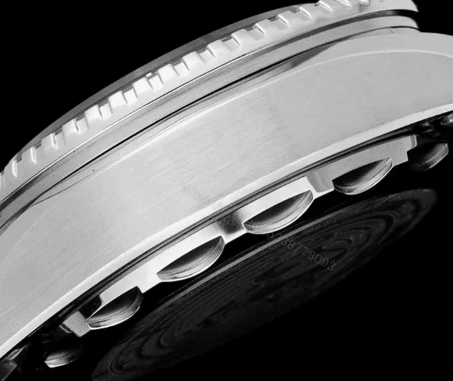 View 6 of Replica Omega Seamaster Planet Ocean 600M Ultra Deep Edition 45.50mm 1:1 Mirror