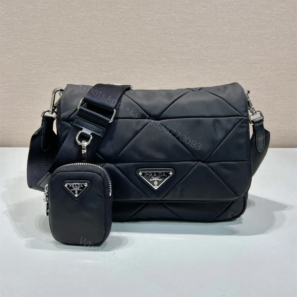 高仿Prada*Re-Edition系列郵差包1BD290免檢版 — view 1