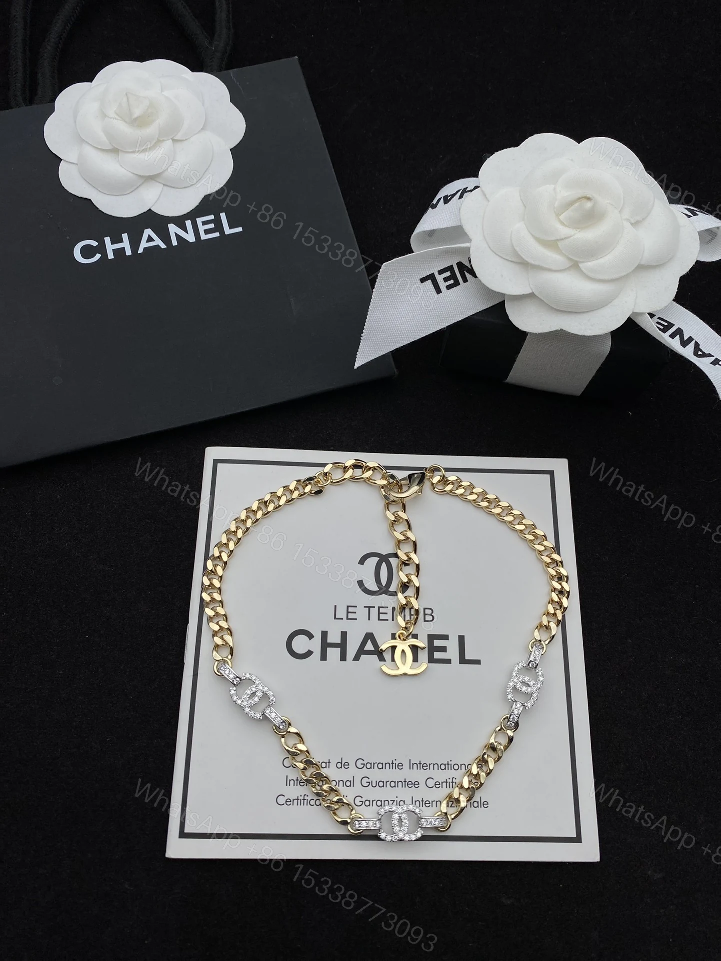 View 2 of EN – Lux Chanel Necklaces 045