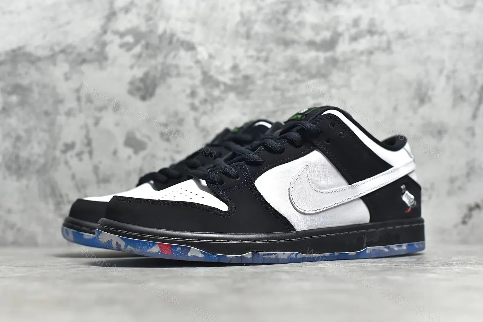 View 9 of Dunk SB Low Staple Panda Pigeon Replicas