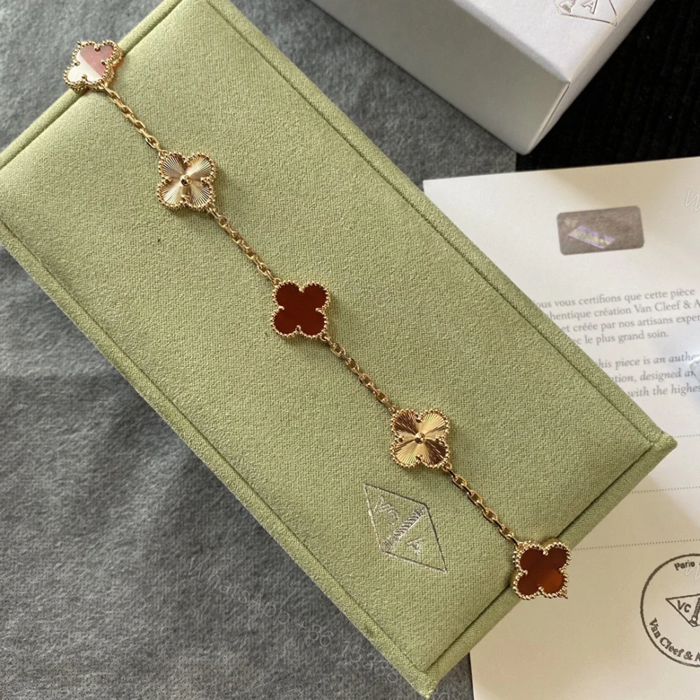 View 8 of 高仿首飾VanCleef&Arpels*RP7RP00玉髓五花手鏈