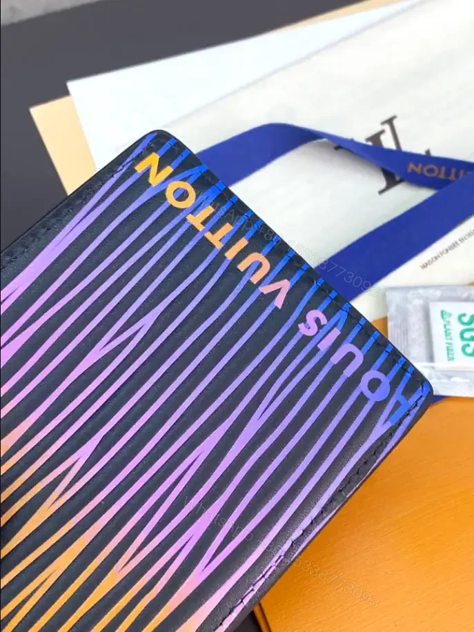 View 4 of LOUIS VUITTON SLENDER WALLET – LBV399