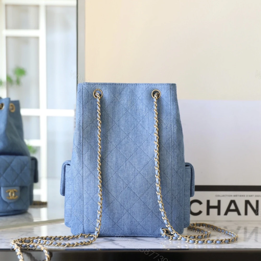 View 2 of 高仿Chanel*25C系列AS5310水洗丹寧牛仔雙肩袋免檢版